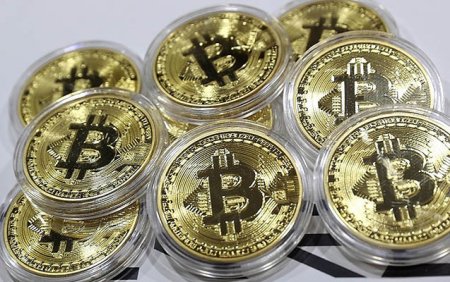 Bitcoin” yenidən bahalaşdı